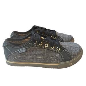 KEEN‎  "ARACATA" Lace Up Sneakers Size 2